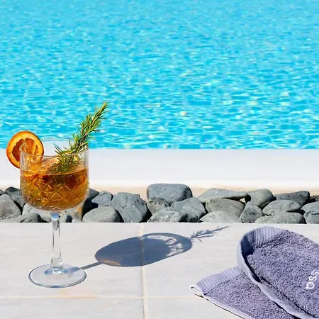 Hills Boutique Resort- Adults Only Aparthotel Naousa (Paros)