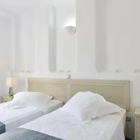 Hills Boutique Resort- Adults Only Apartmanhotel Náusza