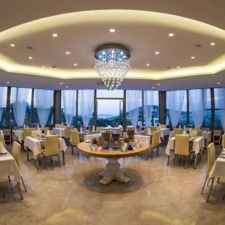 Hills Boutique Resort- Adults Only Aparthotel