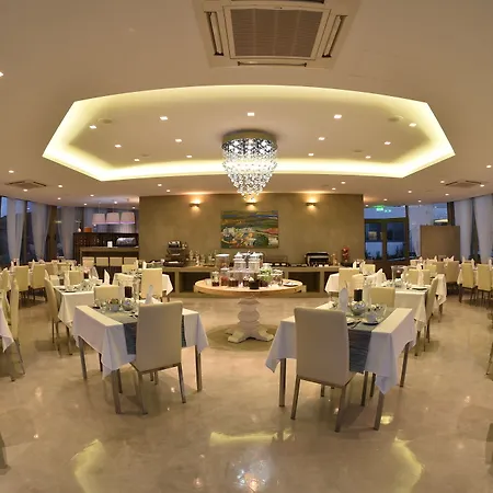 Hills Boutique Resort- Adults Only 3* Naoussa