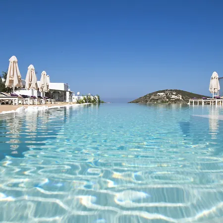 Hills Boutique Resort- Adults Only 3*