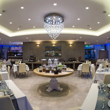 Hills Boutique Resort- Adults Only 아파트호텔 3*