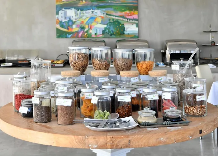 Hills Boutique Resort- Adults Only 나오우사