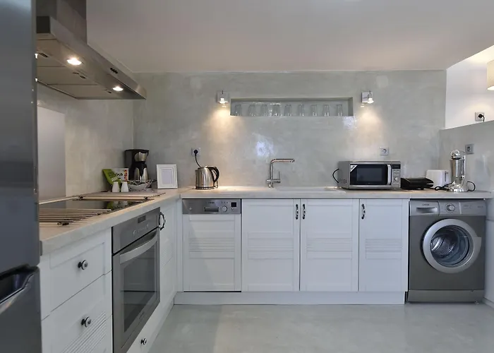 Hills Boutique Resort- Adults Only