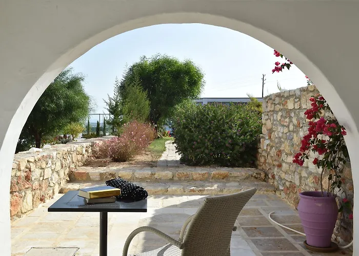 Hills Boutique Resort- Adults Only 아파트호텔 3*